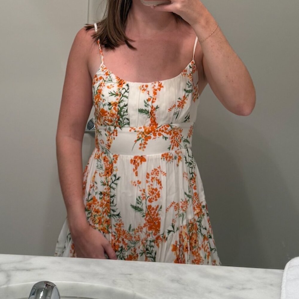 Adorable floral dress!! Worn once!